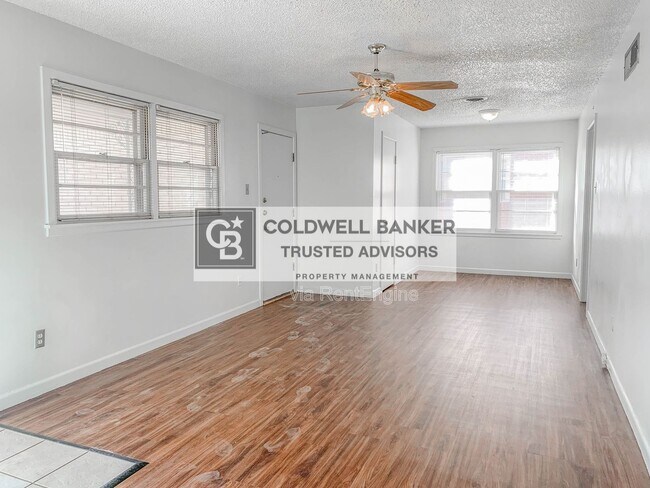 Building Photo - 4904 44th St