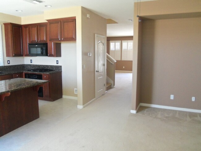 Building Photo - North Natomas 5/3!  GREAT house with so ma...