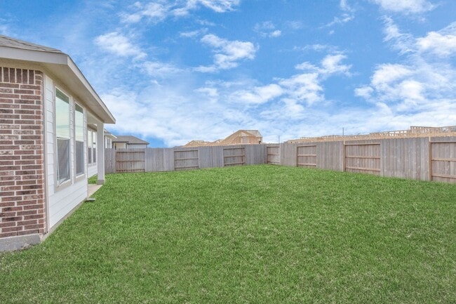 Building Photo - Cypress