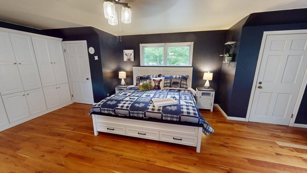 Building Photo - 1625 N Union St