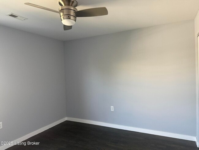 Building Photo - 5012 Kames Square