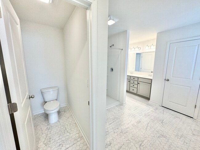 Building Photo - New 3 bedroom 2 1/2 bath home Minutes from I-85 and shopping