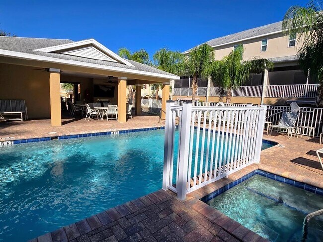 Building Photo - 807 Callista Cay Loop