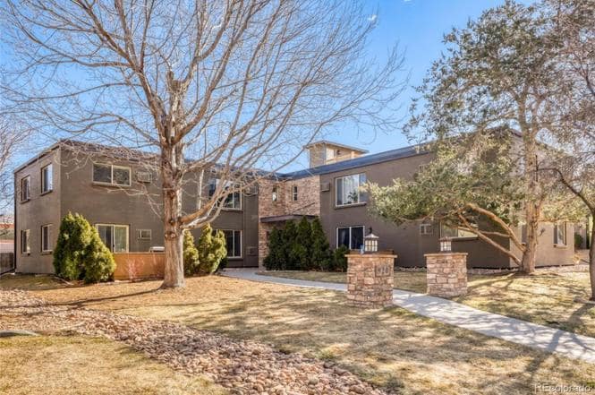 Building Photo - 920 Eudora St