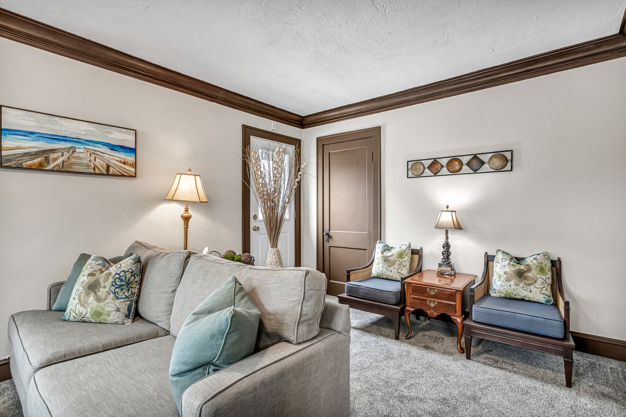 Building Photo - 817 Bell Ave