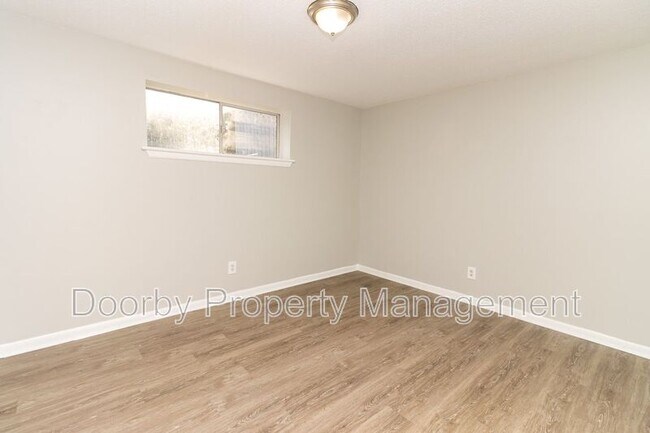 Building Photo - 3003 Addison Rd