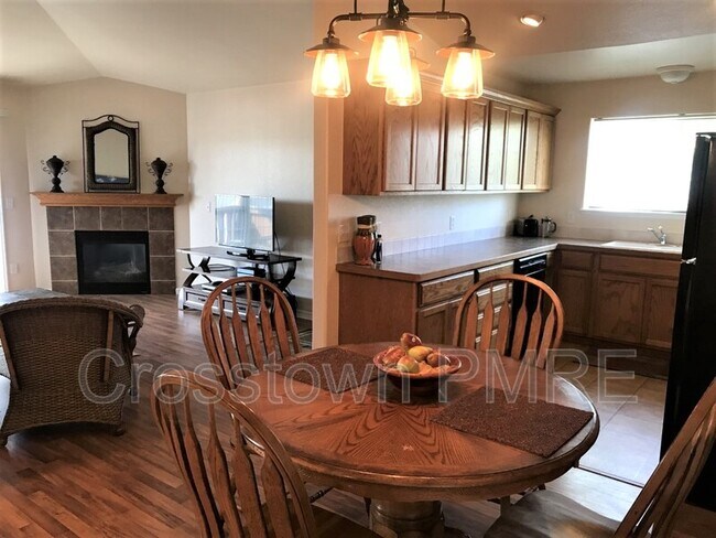 Building Photo - 138 Beacon Way