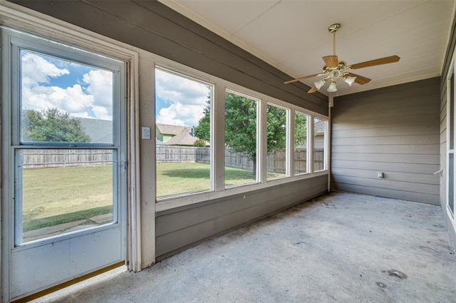 Building Photo - 9720 Colonywood Dr