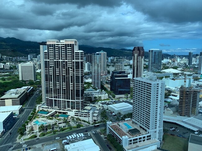 Building Photo - Keauhou Place - New one bedroom, 1 bath, 1...