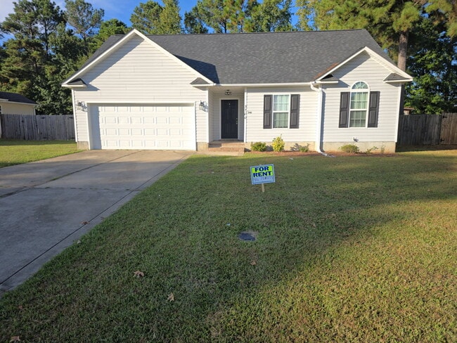 Building Photo - 3700 Pioneer Dr