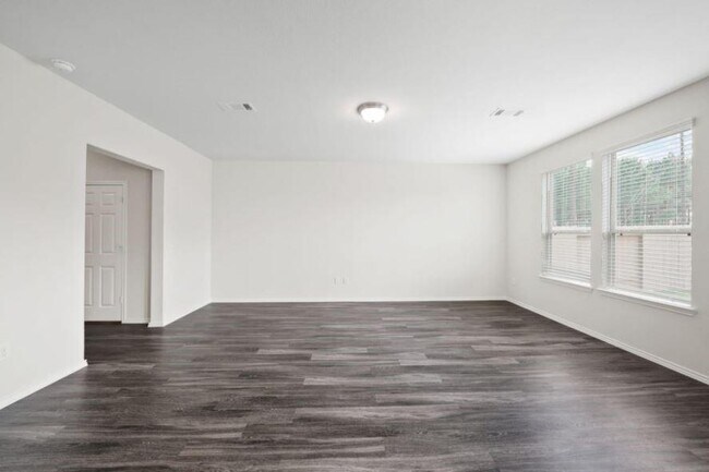 Building Photo - 505 Benicia Cv