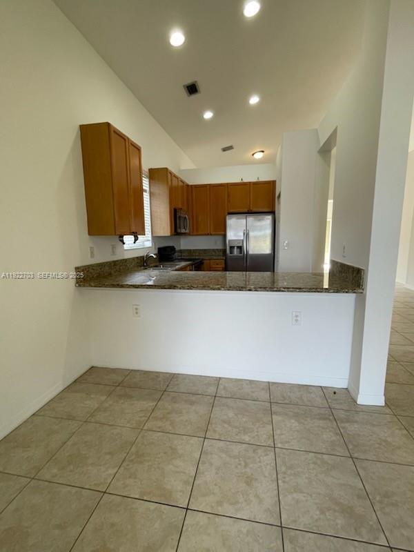 Building Photo - 2173 SE 2nd St