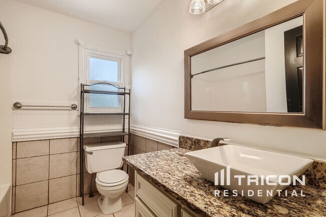 Building Photo - 75 Picketts Ridge Ct