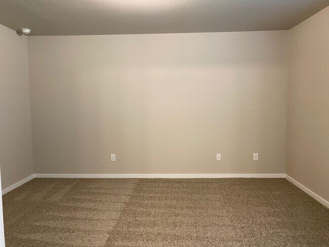 Building Photo - Affordable in Bell Farms