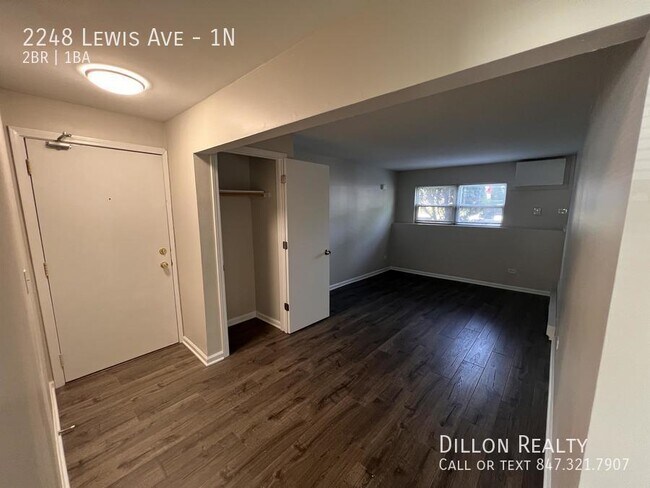 Building Photo - 2248 Lewis Ave