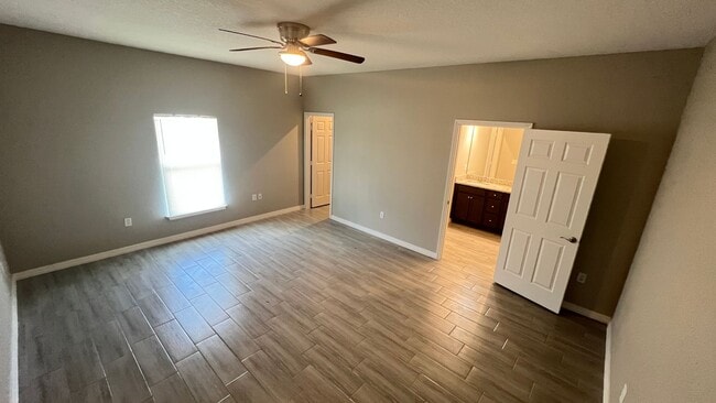 Building Photo - BEAUTIFUL 3 Bedroom, 2 Bathroom Home in Palm Bay!! (NEW PICTURES COMING SOON!!)