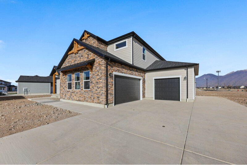 Building Photo - 3509 E 1120 S