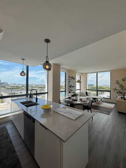 Building Photo - 1975 NW 3rd Ave