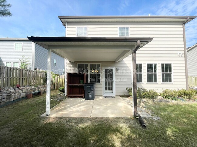 Building Photo - 1206 Cobblefield Dr