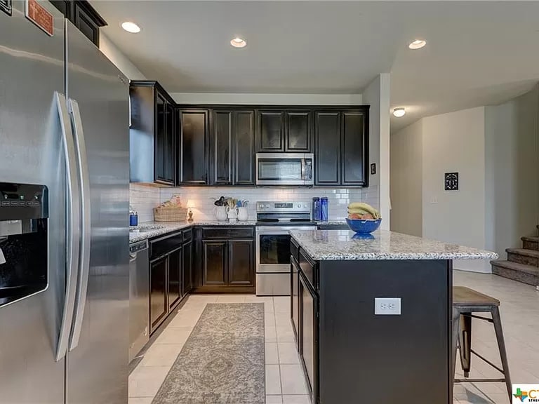 Building Photo - 308 Autumn Rouge