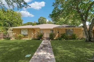 Building Photo - 11033 Joymeadow Dr