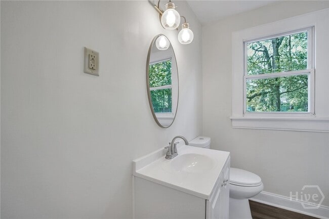 Building Photo - 405 S Baldwin Cir