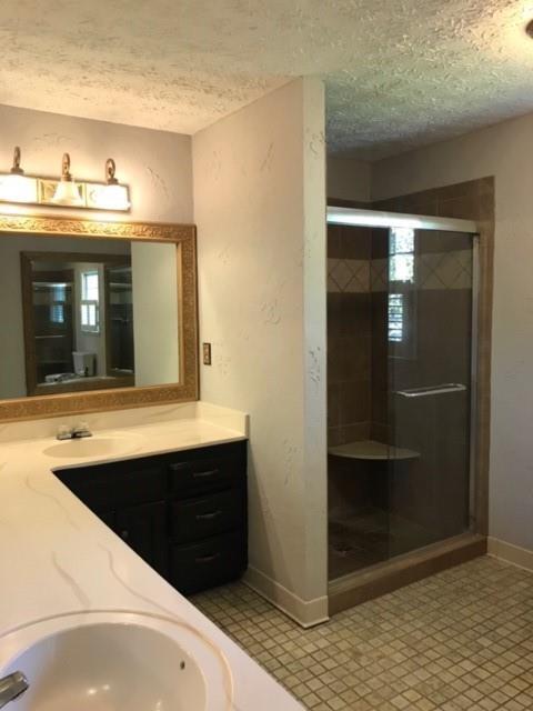 Building Photo - 4817 Woodspring Dr NE