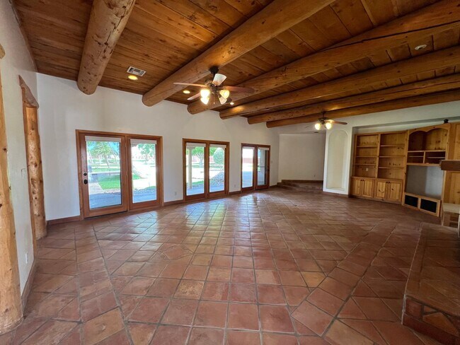 Building Photo - UNIQUE HOME ON ACREAGE!