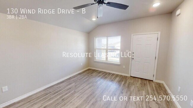 Building Photo - 130 Wind Ridge Dr