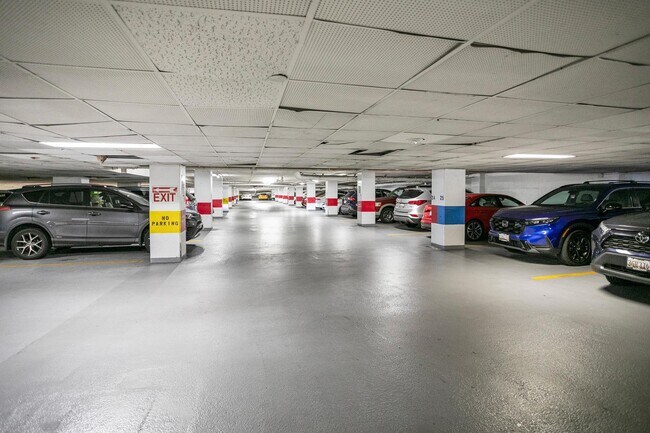 Building Photo - 4601 N Park Ave