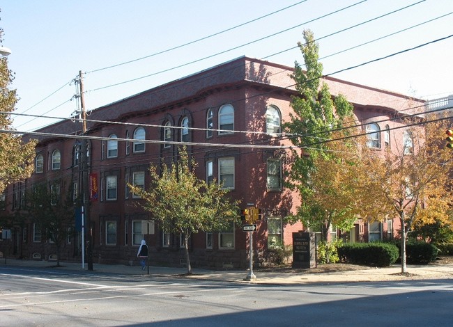 Primary Photo - Historic Hamilton Suites