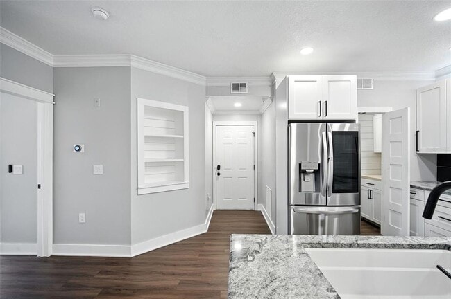 Building Photo - 5304 Bay Club Cir