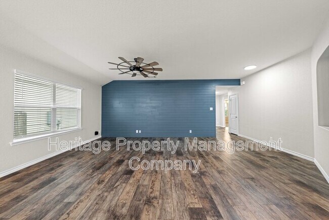 Building Photo - 148 Sage Sparrow