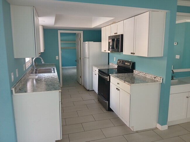 Building Photo - 2655 Whisper Trail