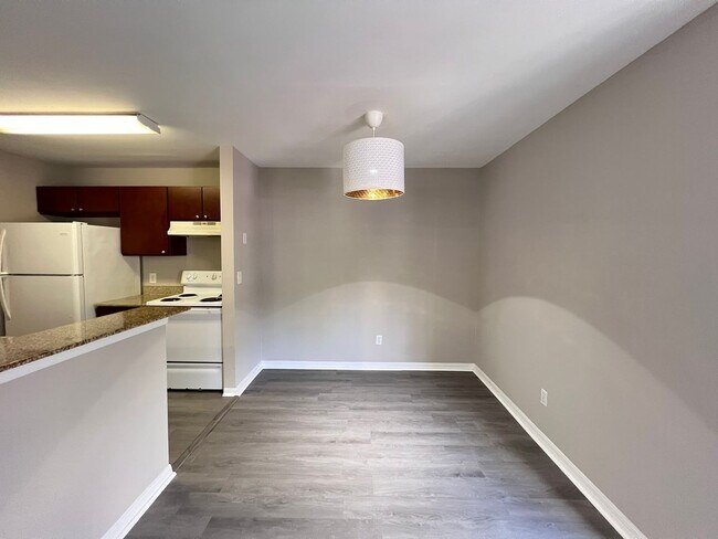 Building Photo - Great Apartment for rent!