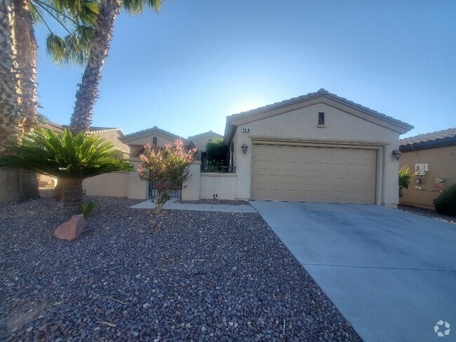 Building Photo - 5049 Alfingo St