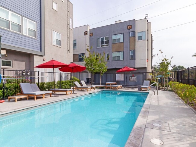 Building Photo - Modern Luxury Condo with Panoramic Views | 3-Story Condo + Private Rooftop Deck