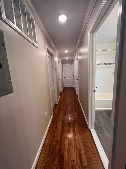 Building Photo - 241 Franklin St