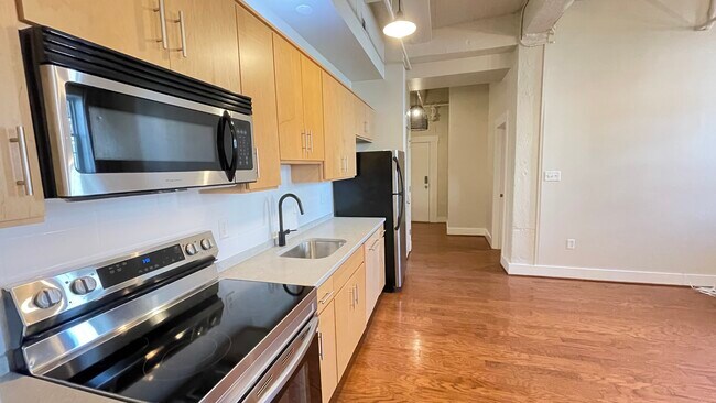 Primary Photo - 2318 Herbert Hamlet Aly