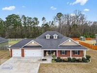 Building Photo - 99 Blueberry Ct NE