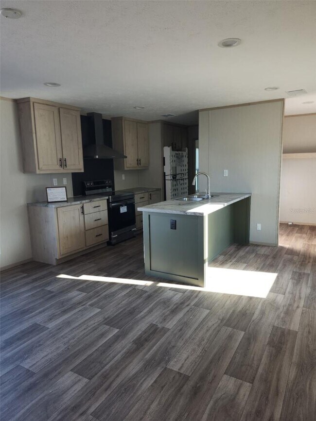 Building Photo - 2861 Fast Trot Trail