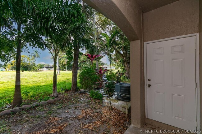 Building Photo - 4408 Woodland Cir