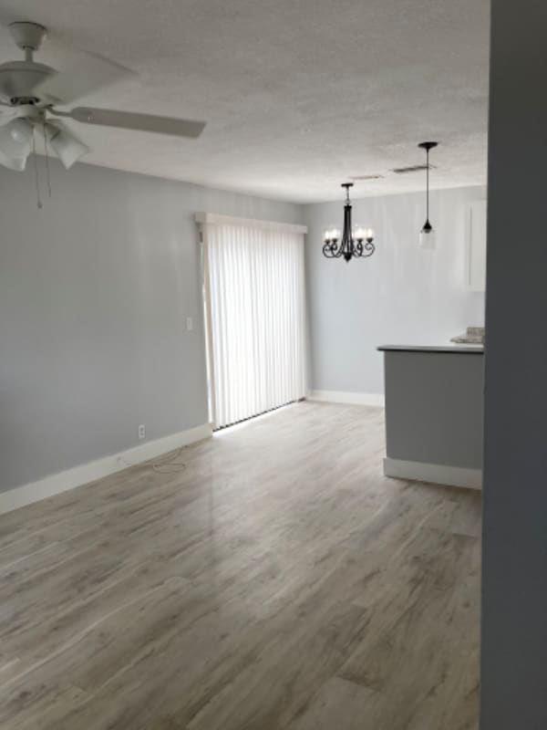 Building Photo - 8800 Bardmoor Blvd