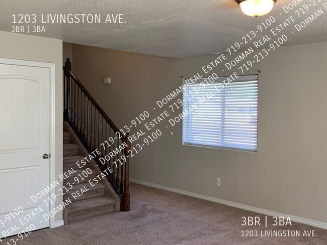 Building Photo - 1203 Livingston Ave