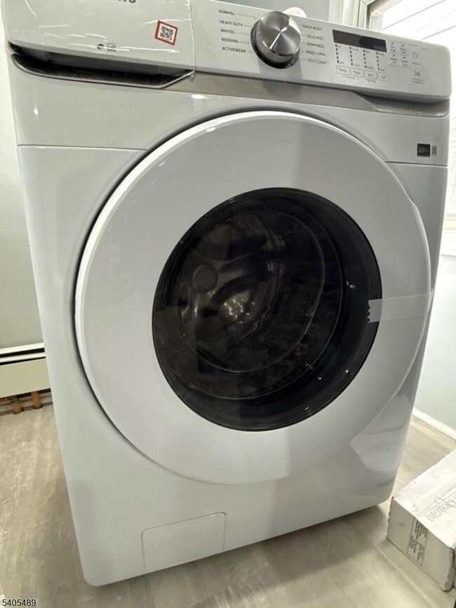 Building Photo - 437 Morrissee Ave