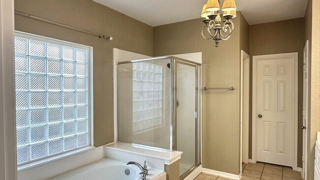 Building Photo - 158 Prairie Dawn Cir