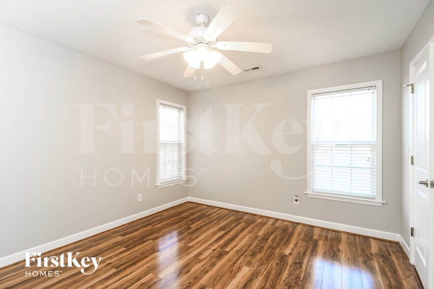 Building Photo - 7240 Orchard Path Dr