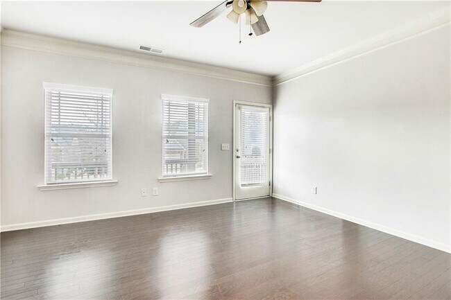 Building Photo - 315 Argyle Ct