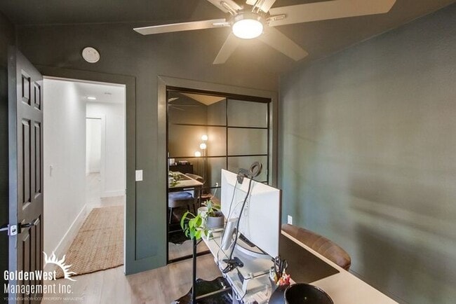 Building Photo - Beautifully Remodeled 4Bdm 2Ba Home with Detached Room/Gym Home in Talmadge Neighborhood.