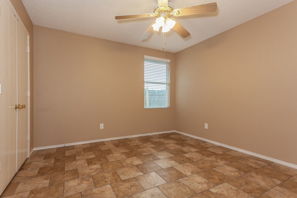 Building Photo - 2128 Panorama Ln